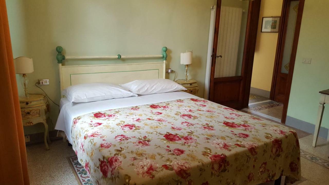 Villa Casolare Al Dopolavoro Lucca Exterior foto